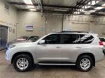 2010 TOYOTA LANDCRUISER 4D WAGON PRADO KAKADU (4x4) KDJ150R