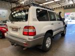 2006 TOYOTA LANDCRUISER 4D WAGON VX (4x4) UZJ100R