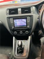 2016 VOLKSWAGEN JETTA 4D SEDAN 118 TSI TRENDLINE 1KM MY17