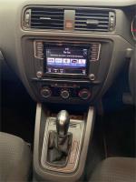 2016 VOLKSWAGEN JETTA 4D SEDAN 118 TSI TRENDLINE 1KM MY16